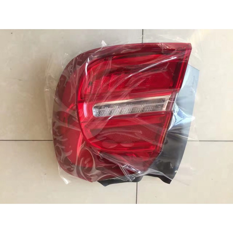 Benz GLA X156 TAIL LAMP-OUTER 1569060157 1569060257